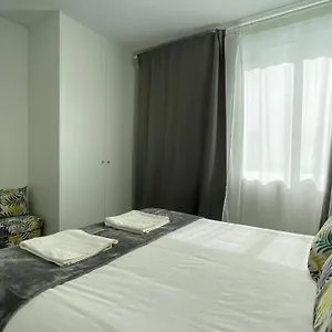 Apartamento Mercado Dos Lavradores - Fucnhal Center Appartement